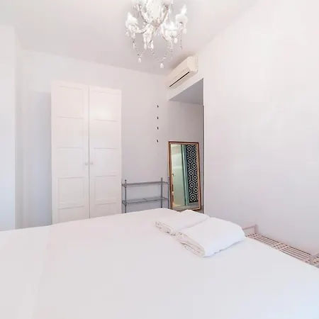 Alohamundi Aire Apartment Seville Exterior photo